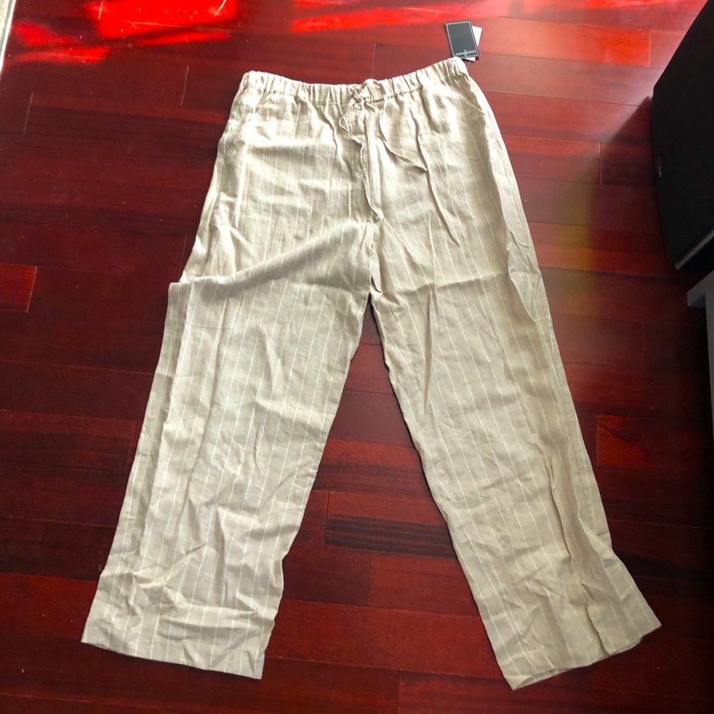 NWT linen pants.